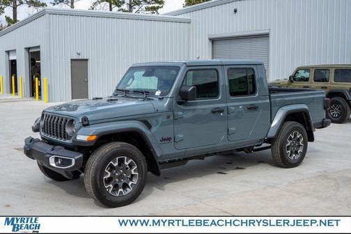 Anvil Clearcoat 2026 Jeep Gladiator Sahara 4x4