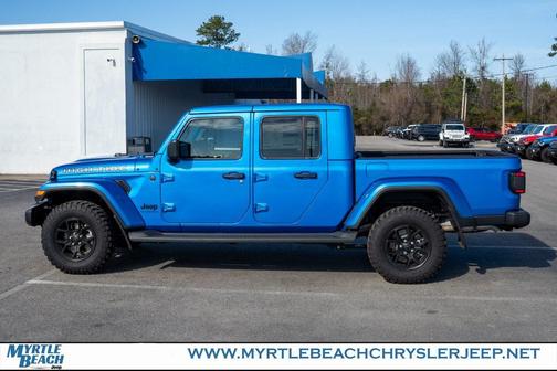 2025 Jeep Gladiator High Tide