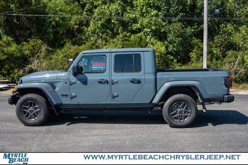 2025 Jeep Gladiator Sport S