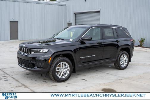 2026 Jeep Grand Cherokee Laredo