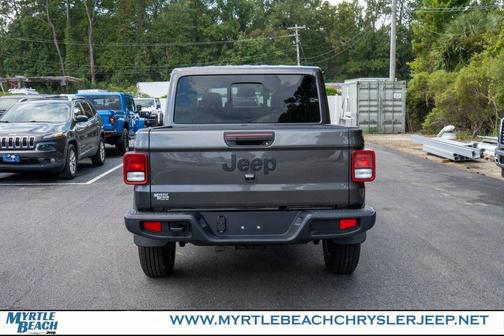 2025 Jeep Gladiator Sport S