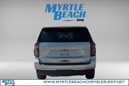 2023 Chevrolet Suburban LT