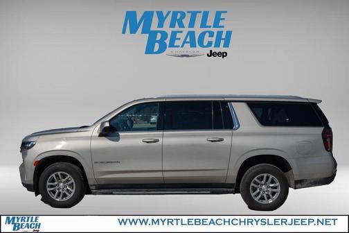 2023 Chevrolet Suburban LT