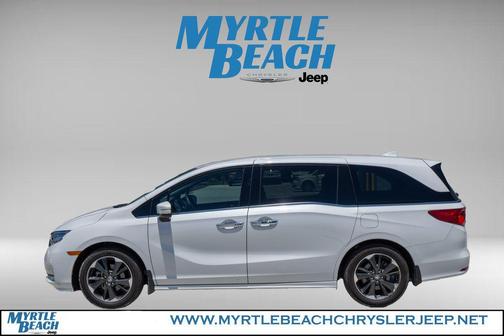 White 2024 Honda Odyssey Elite