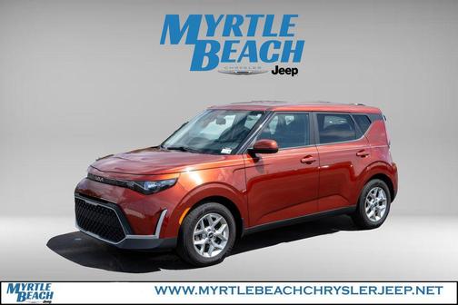 Mars Orange 2023 Kia Soul LX