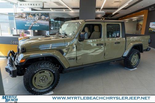 2026 Jeep Gladiator Sport