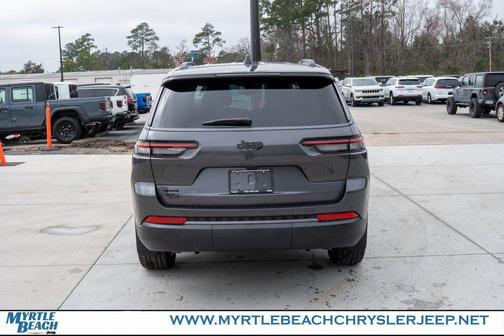 Baltic Gray Metallic Clearcoat 2026 Jeep Grand Cherokee L Limited