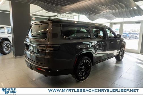 2026 Jeep Grand Wagoneer L Summit Obsidian 4x4