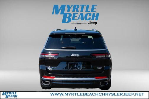 Diamond Black Crystal Pearlcoat 2022 Jeep Grand Cherokee L Summit Reserve