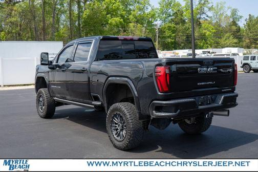 Onyx Black 2024 GMC Sierra 3500 Denali