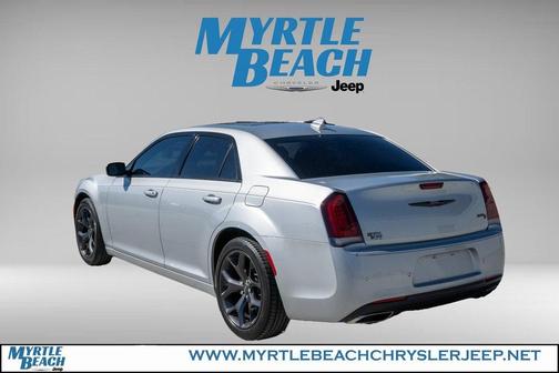 2023 Chrysler 300 S