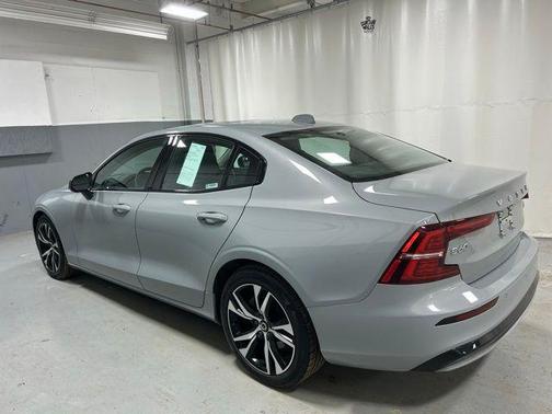 Gray 2025 Volvo S60 B5 Core