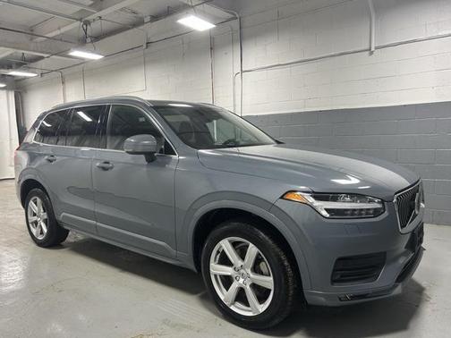 2023 Volvo XC90 B6 Core