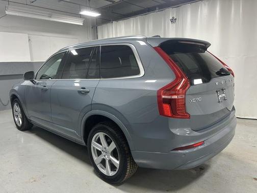 2023 Volvo XC90 B6 Core