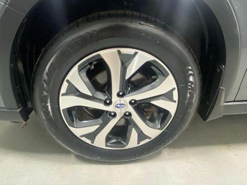 2020 Subaru Outback Touring XT