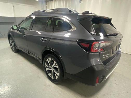 2020 Subaru Outback Touring XT
