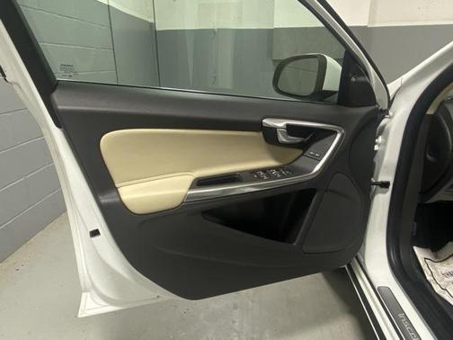 2018 Volvo S60 Inscription T5