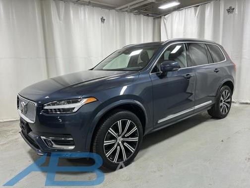2024 Volvo XC90 B5 Plus Bright Theme