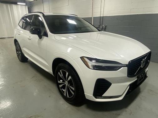 2025 Volvo XC60 B5 Core