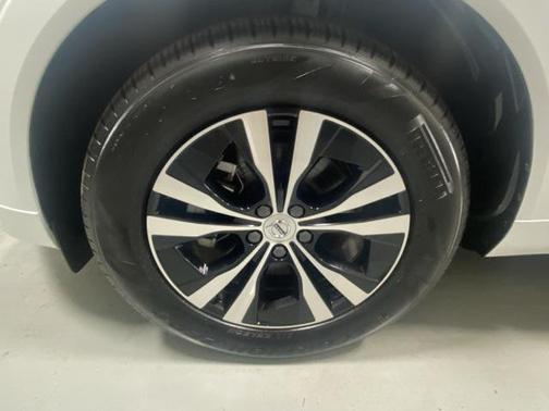 2025 Volvo XC60 B5 Core