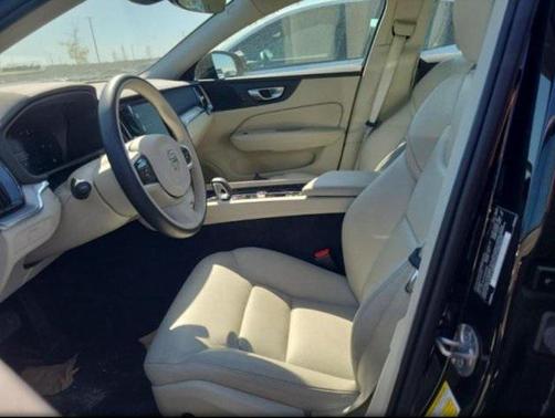 2025 Volvo S60 B5 Core