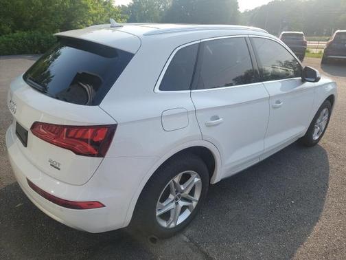 2018 Audi Q5 2.0T Premium Plus