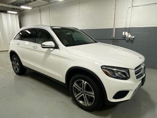 White 2019 Mercedes-Benz GLC 300 4MATIC