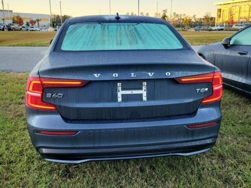 2025 Volvo S60 Plug-In Hybrid T8 Ultra