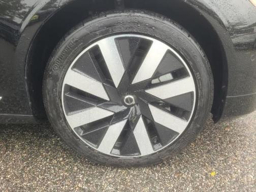 2025 Volvo S90 Plug-In Hybrid T8 Ultra