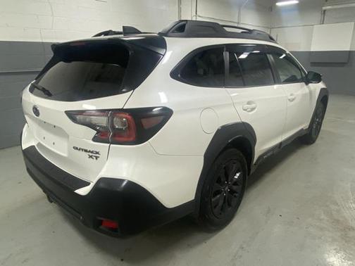 2025 Subaru Outback Onyx Edition XT