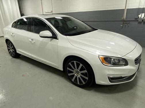 2018 Volvo S60 Inscription T5 Platinum