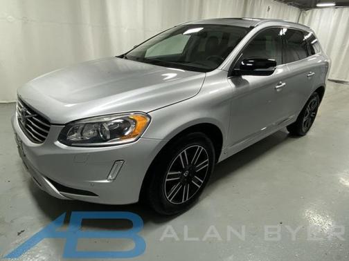 2017 Volvo XC60 T5 Dynamic