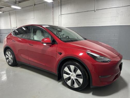 2023 Tesla Model Y Long Range Dual Motor All-Wheel Drive