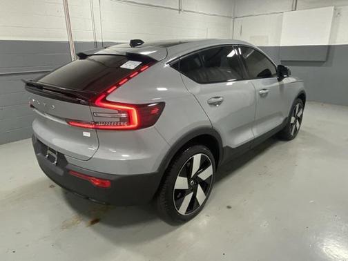 2024 Volvo C40 Recharge Pure Electric Twin Ultimate