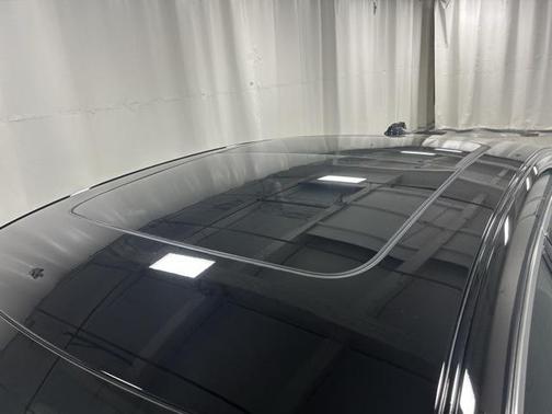 2025 Volvo S90 Plug-In Hybrid T8 Plus