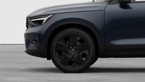 2026 Volvo XC40 B5 Ultra Black Edition