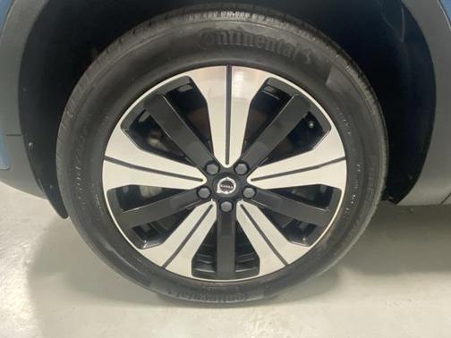 2023 Volvo C40 Recharge Pure Electric Twin Plus