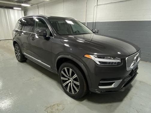 2023 Volvo XC90 B6 Plus 7-Seater