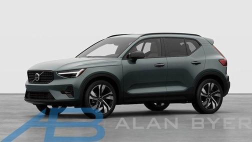 2026 Volvo XC40 B5 Ultra