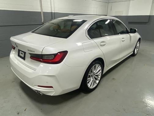 2023 BMW 330 xDrive