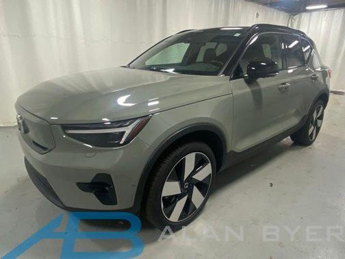 Sage Green Metallic 2023 Volvo XC40 Recharge Pure Electric Twin Ultimate
