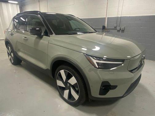 Sage Green Metallic 2023 Volvo XC40 Recharge Pure Electric Twin Ultimate