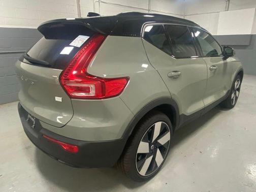 Sage Green Metallic 2023 Volvo XC40 Recharge Pure Electric Twin Ultimate