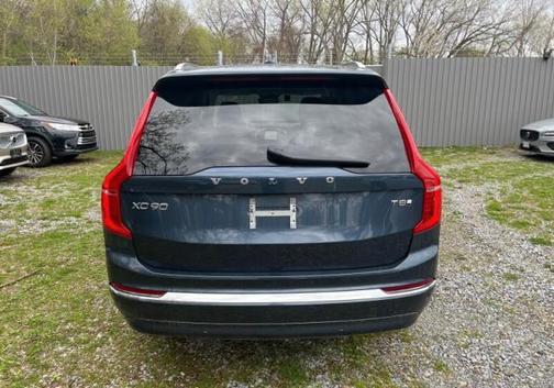 Denim Blue Metallic 2025 Volvo XC90 Plug-In Hybrid T8 Plus 6-Seater