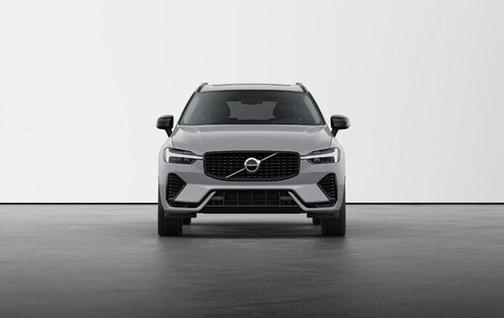 2025 Volvo XC60 Plug-In Hybrid T8 Core