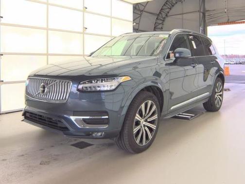 2025 Volvo XC90 B6 Plus 7-Seater