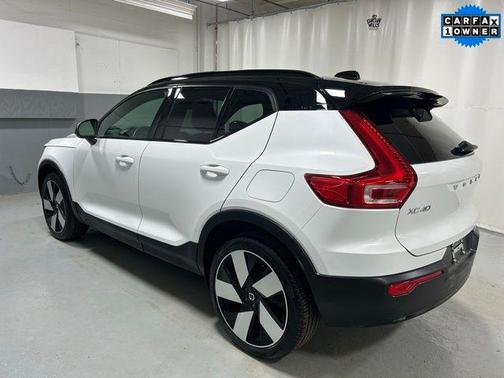 2024 Volvo XC40 Recharge Pure Electric Twin Ultimate