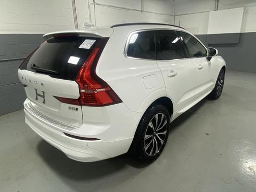 2023 Volvo XC60 B5 Core
