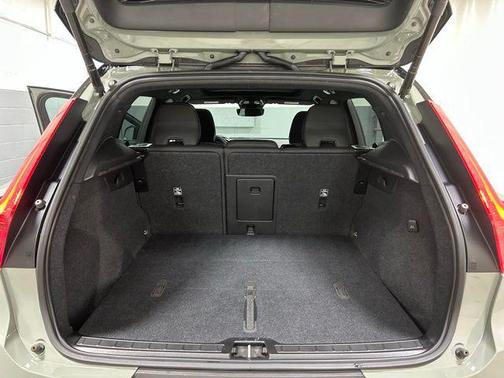 2023 Volvo XC40 Recharge Pure Electric Twin Plus