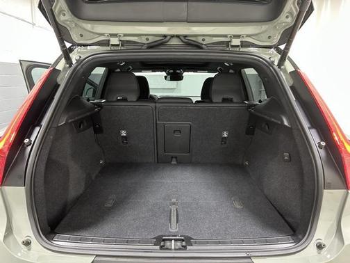 2023 Volvo XC40 Recharge Pure Electric Twin Plus